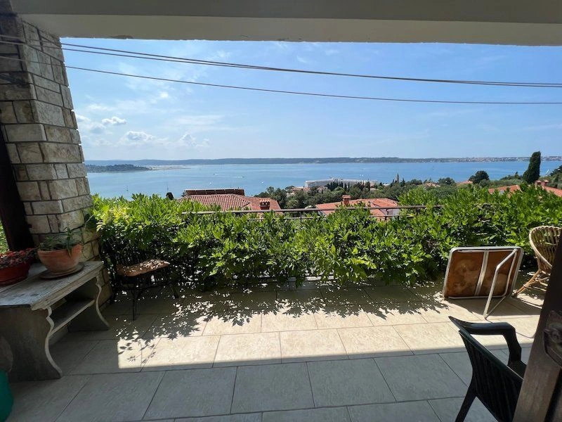 Villa 6+2 with panoramic sea view in Piran