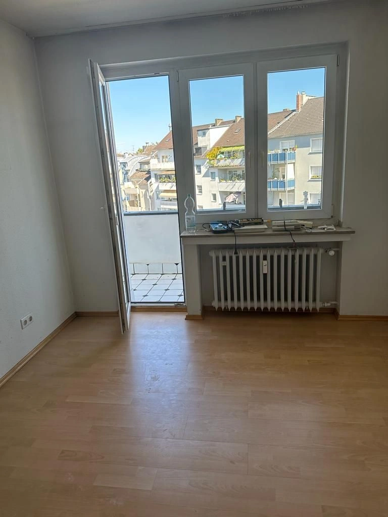Apartamento con balcón en la zona de Pempelfort de Dusseldorf