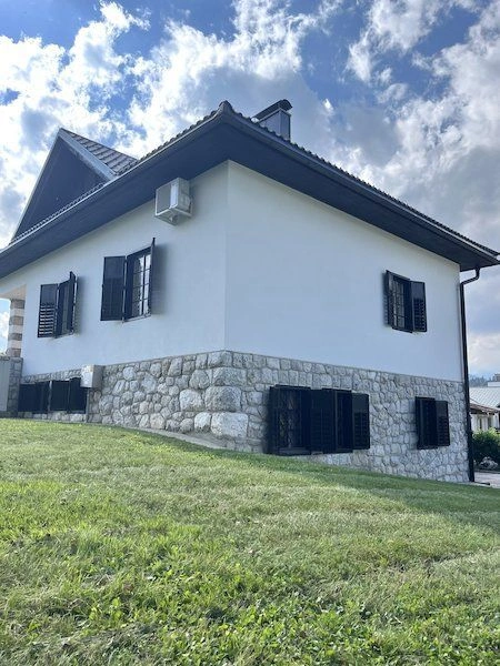 Villa de 225 m2 cerca del famoso Lago Bled