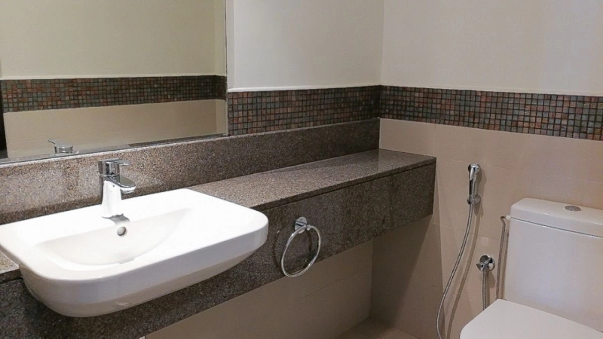 Apartamento de 138 m2 con vista a la explanada del canal