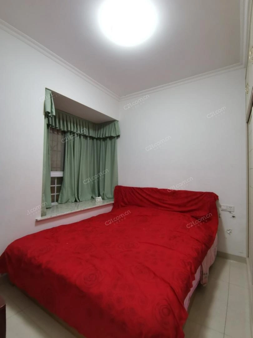 Modern apartment 98 m2 in Chengdu, China