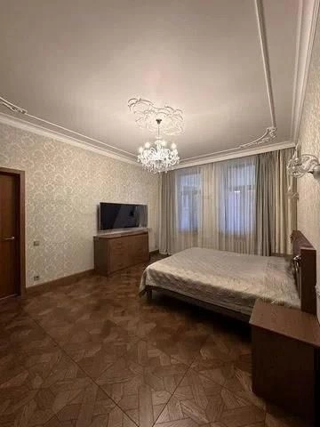 Apartamento 1+1 en la ribera de Petrovskaya