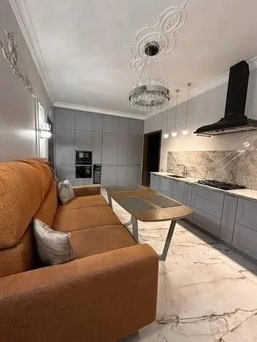 Apartamento 1+1 en la ribera de Petrovskaya