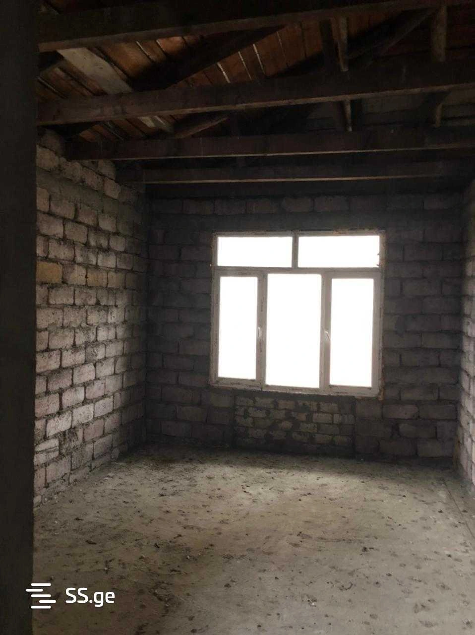 格鲁吉亚祖格迪迪 240 m² 宽敞住宅