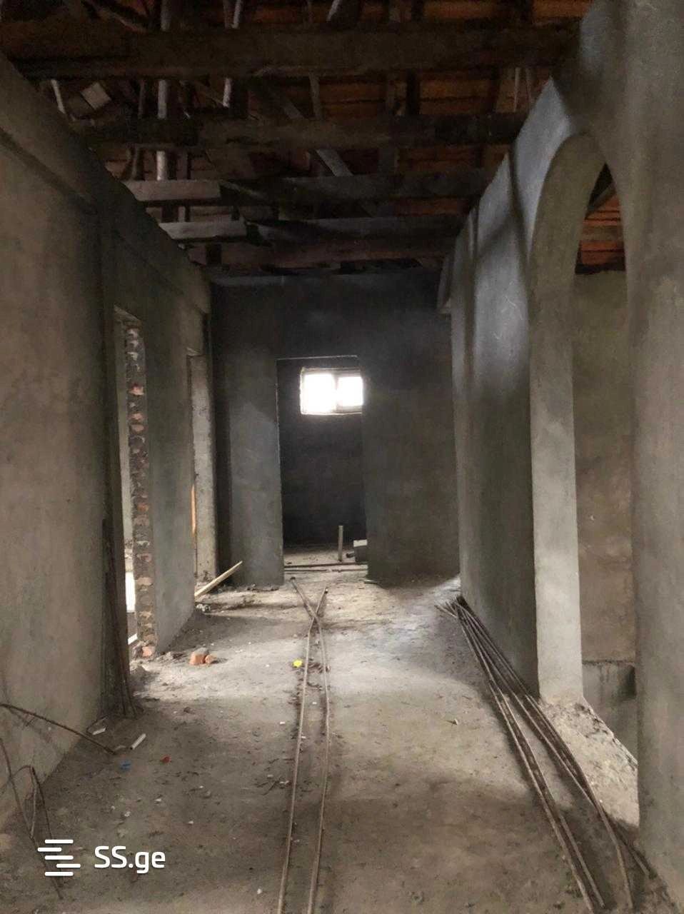 格鲁吉亚祖格迪迪 240 m² 宽敞住宅