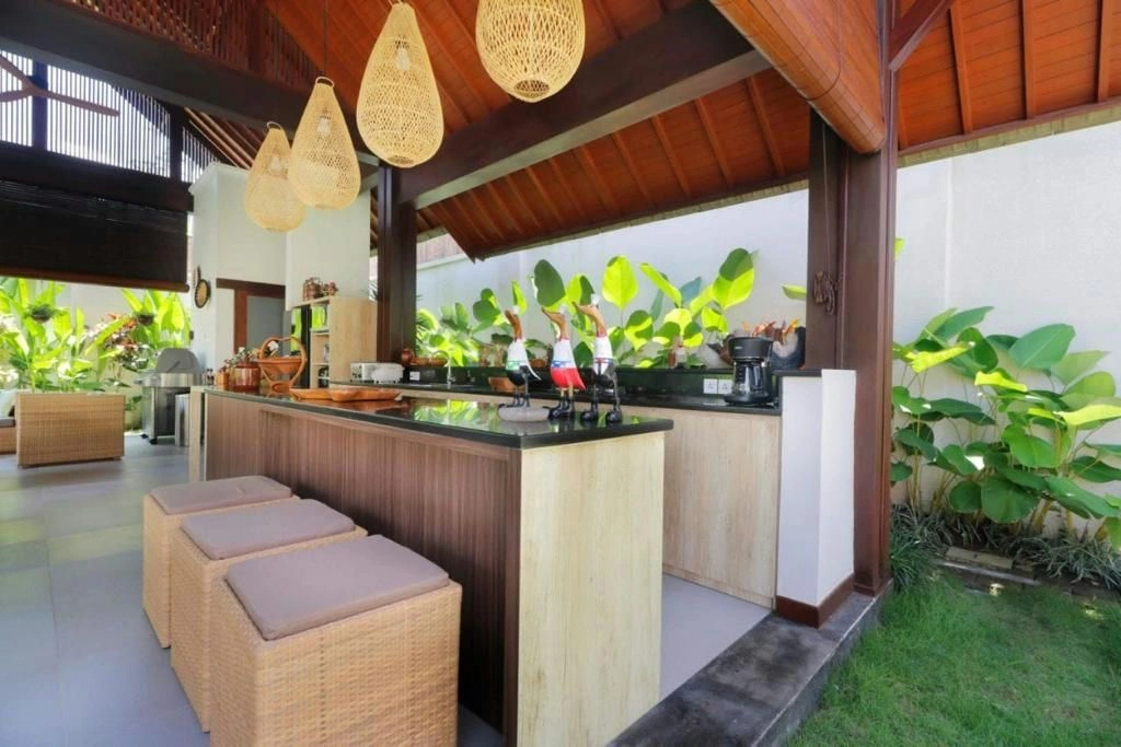Luxury Beachfront Villa in Bukit Peninsula, Bali