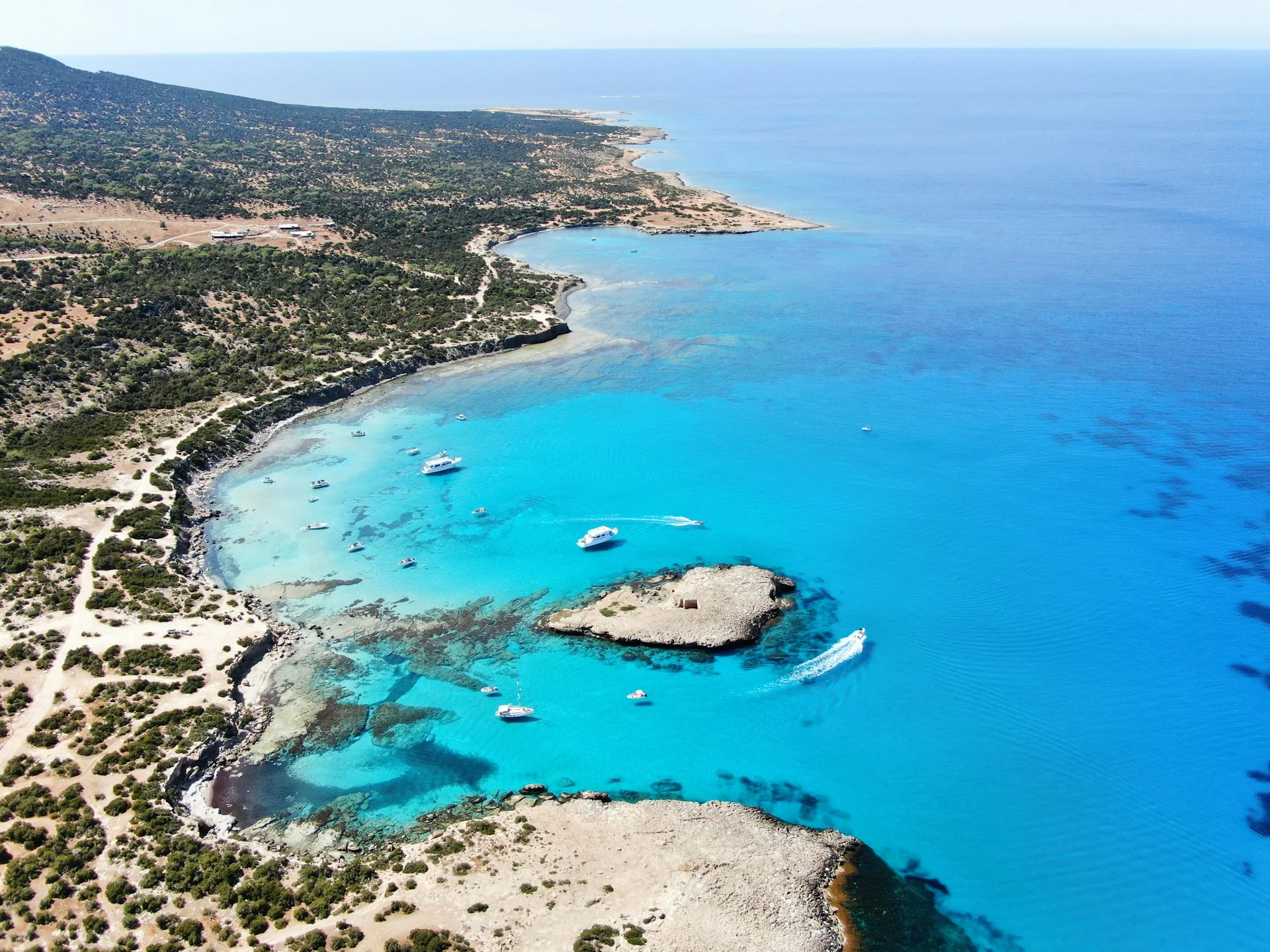 Sign Up for Asset Management Consulting Services in Paphos | VelesClub Int.
