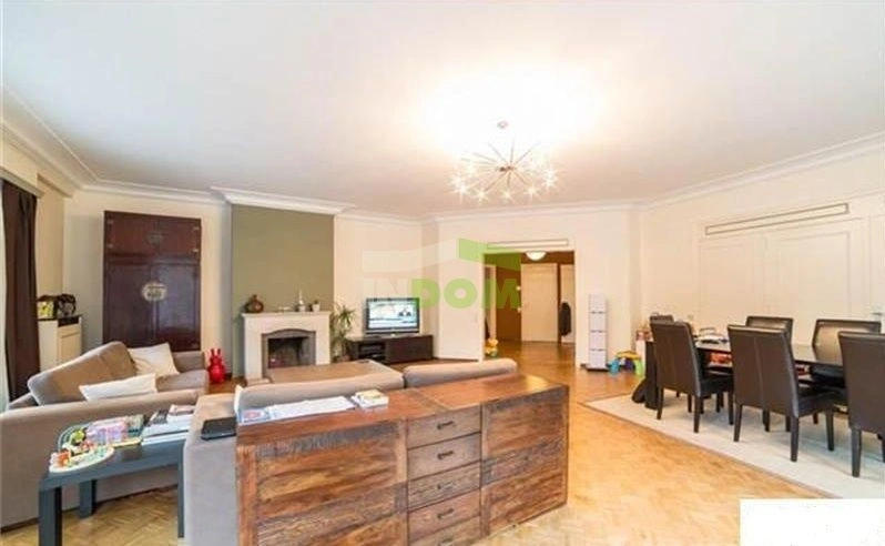 Appartement confortable 3+1 à Uccle à Bruxelles