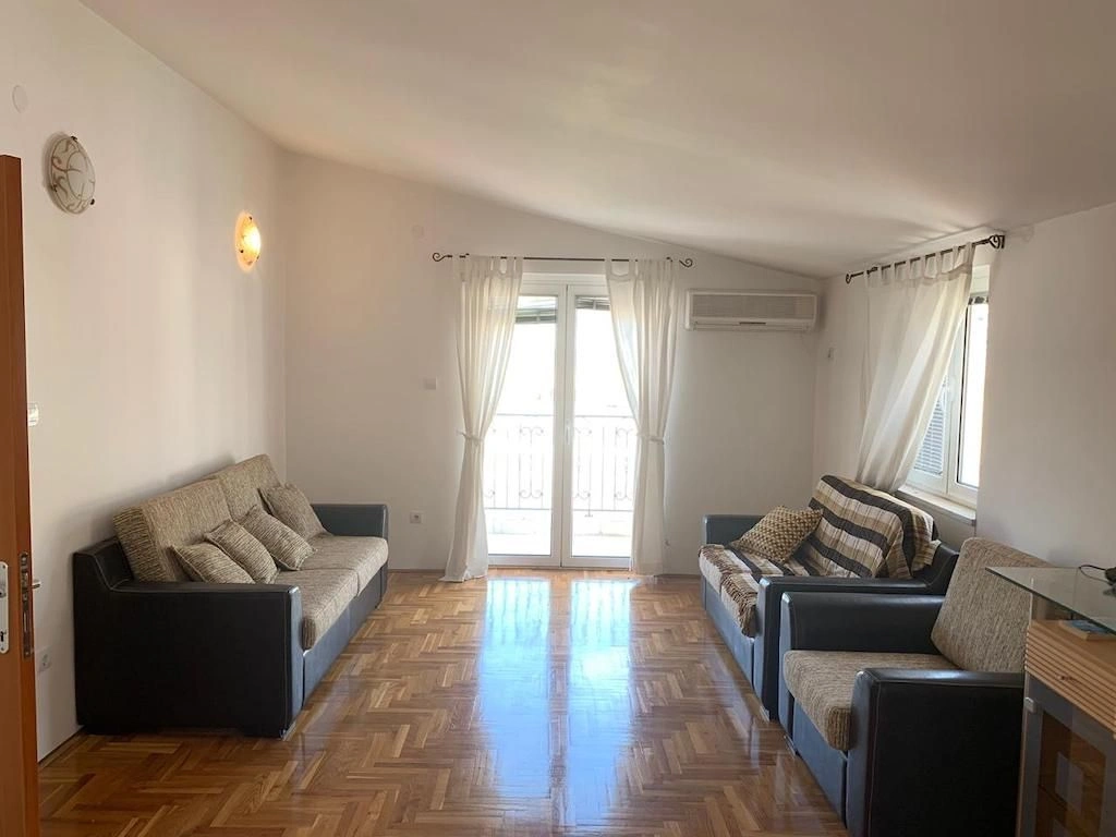Cozy apartment 1+1 in Budva