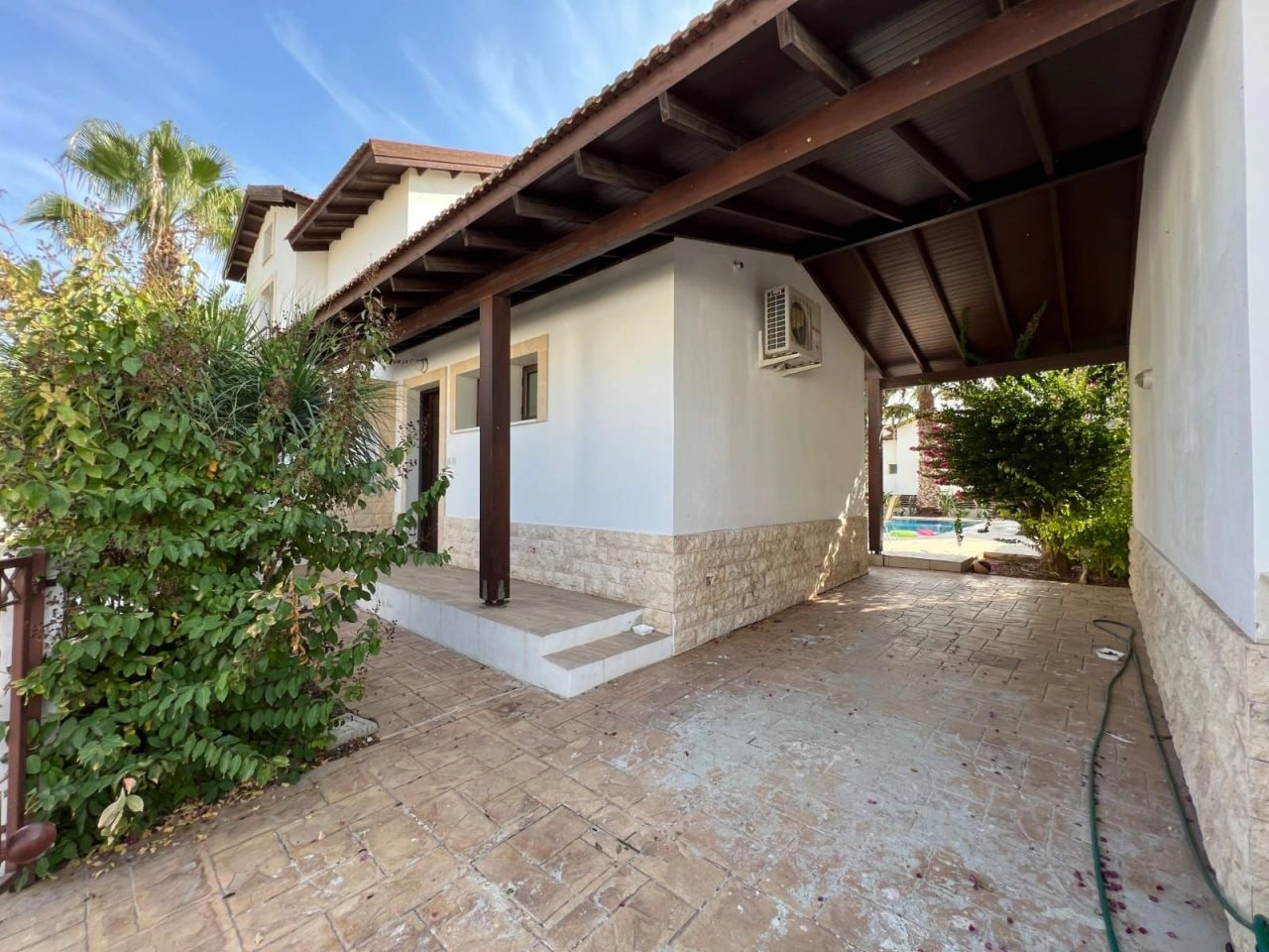 Villa de 131 m2 en la costa del Mediterráneo en Chipre