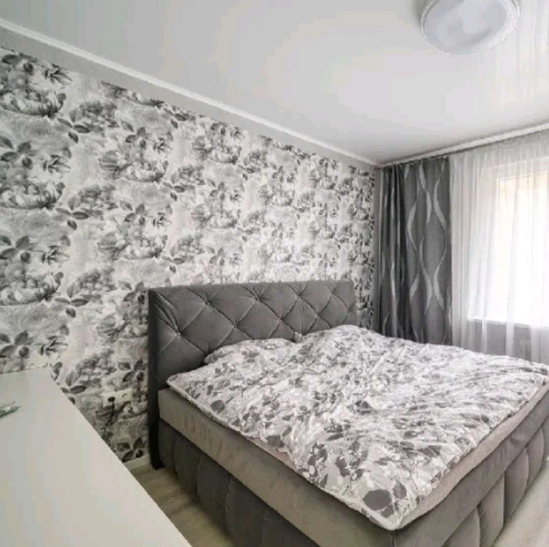Apartamento 2+1 cerca de un centro comercial