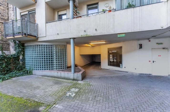 Bright apartment 62 m2 with balcony in Budapest