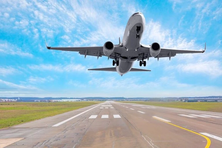 Affordable Domestic Flights in Popular Tourist Countries