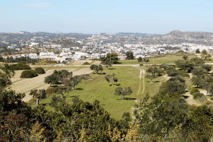 罗德岛 17,500 m² 土地