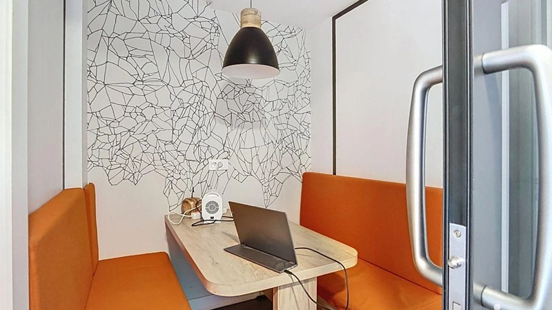 Prestigious office space 140 m2 in Paris, France