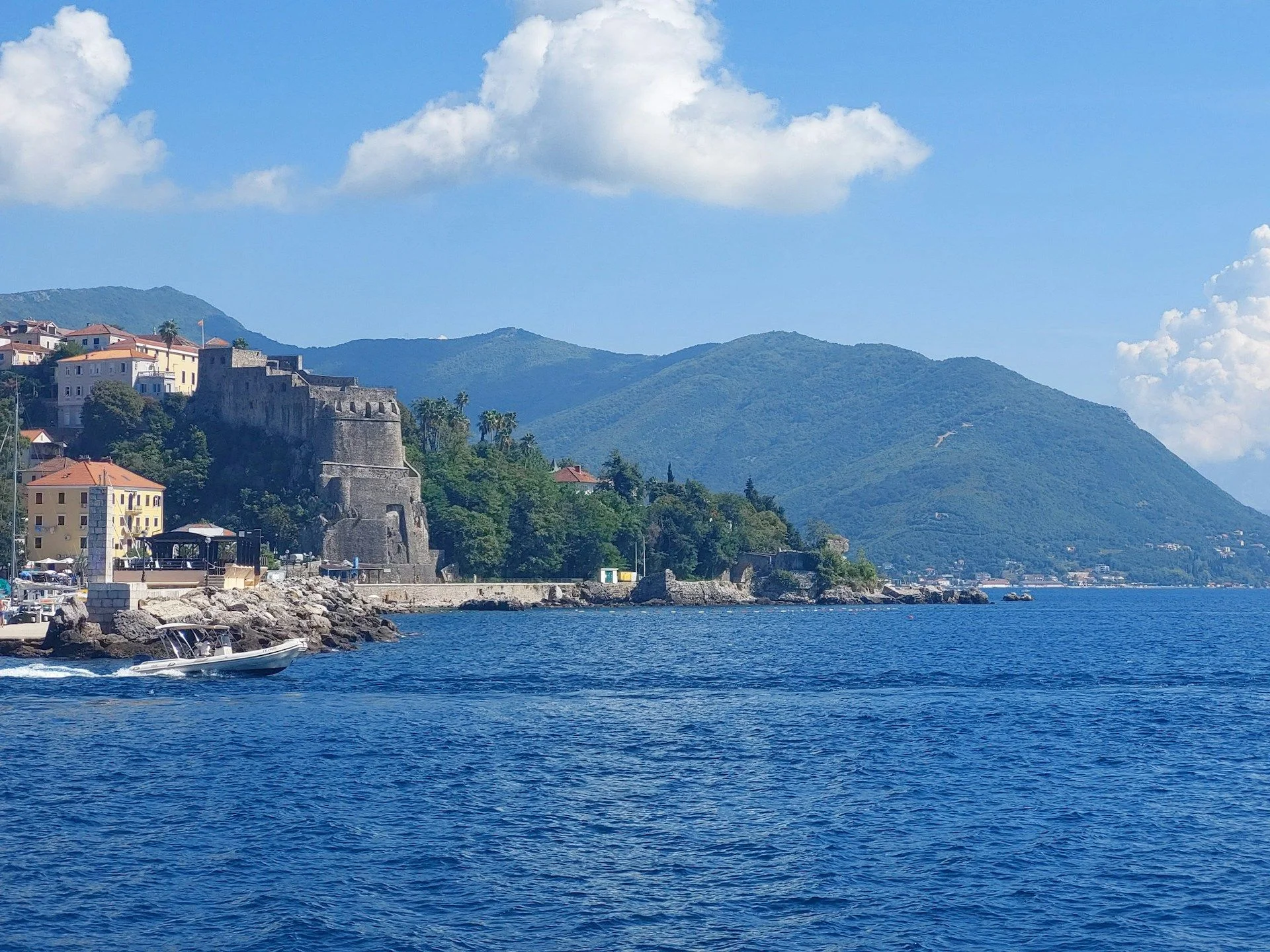 Invest in Herceg Novi Real Estate – Top Investment Properties | VelesClub Int.