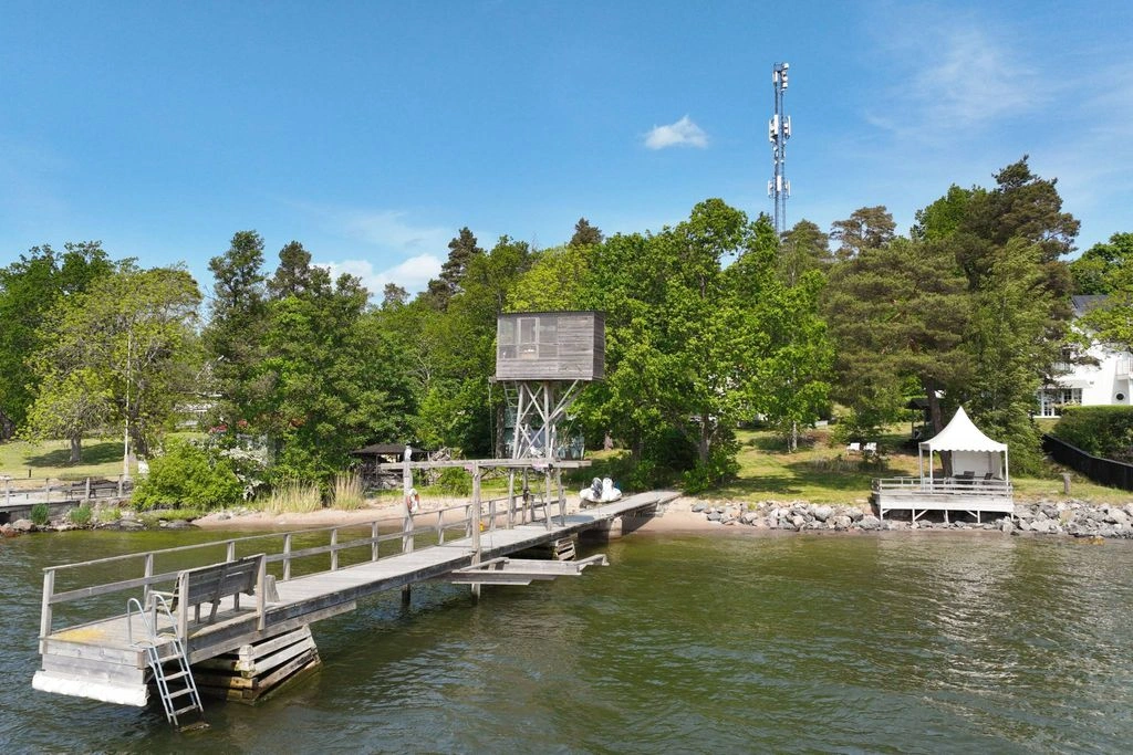Plot 3000 m2 seaside plot in Stockholm, Sweden