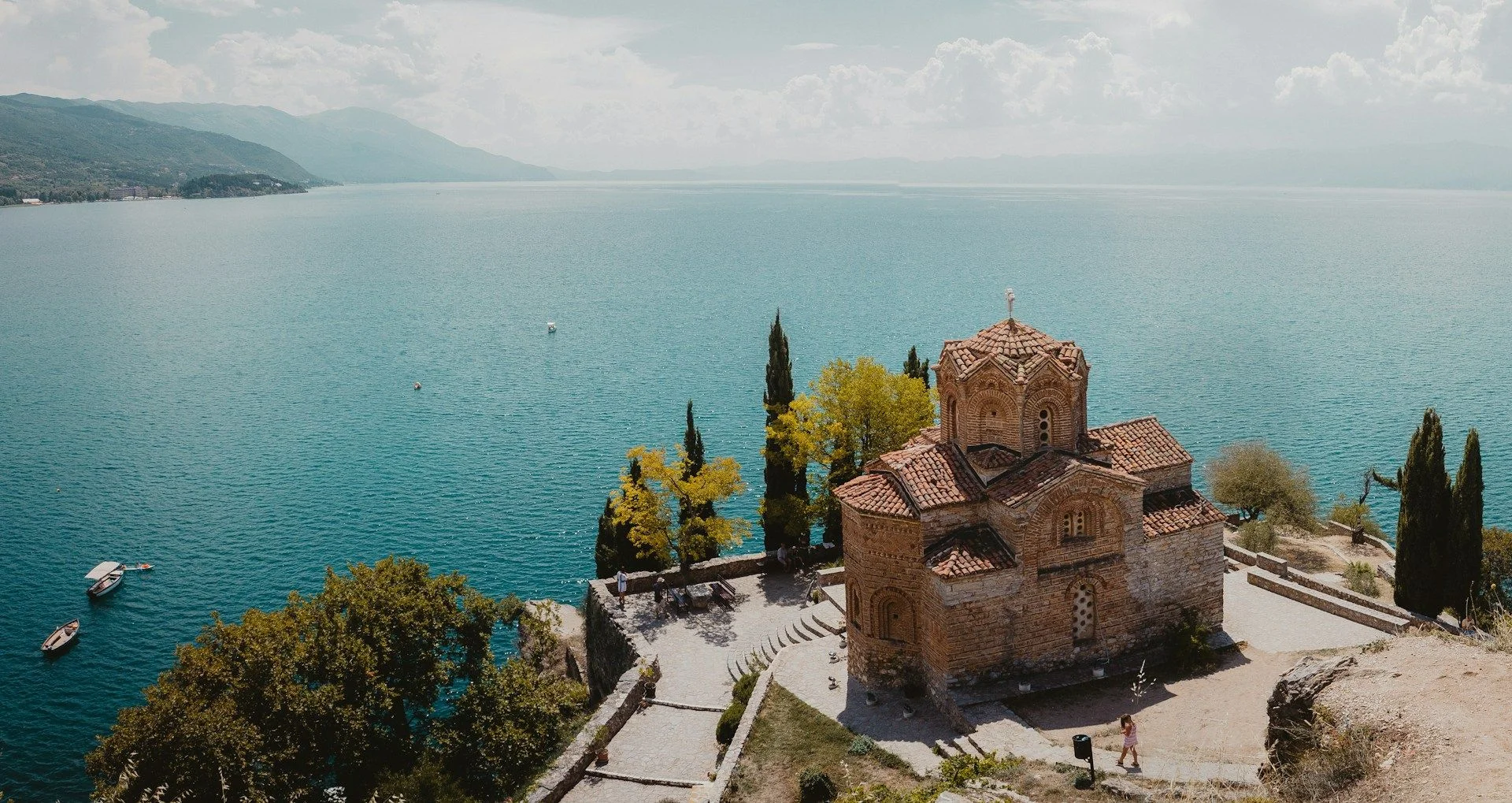 Buy secondary real estate in Macedonia | VelesClub Int.