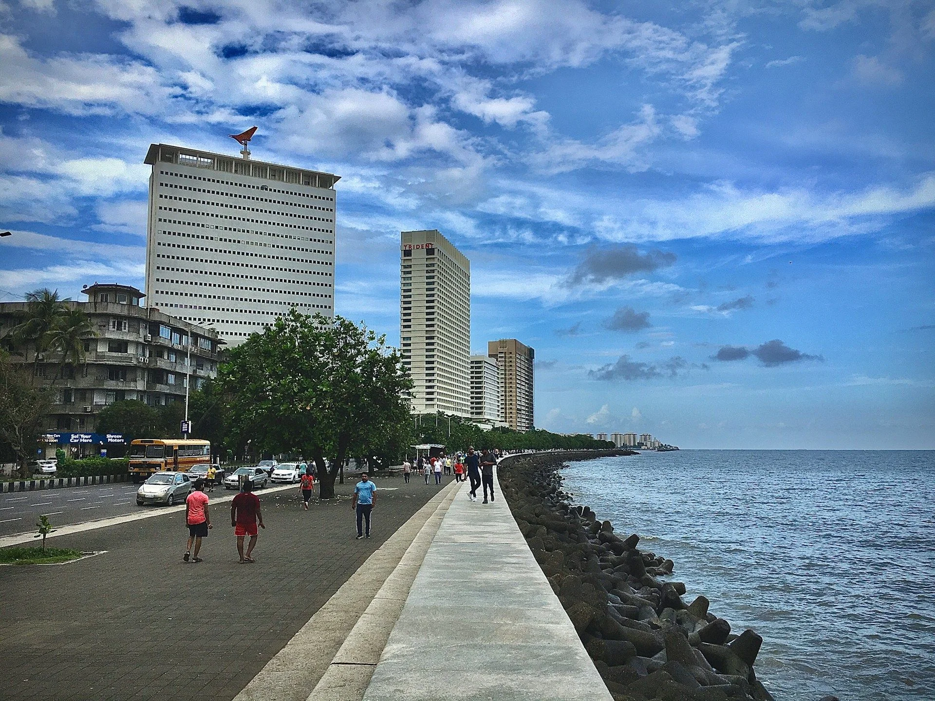 Journey Through Mumbai – Sightseeing & Local Insights | VelesClub Int.