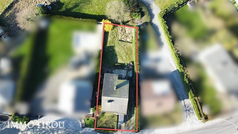 Family-friendly villa 3+1 in Charleroi, Belgium