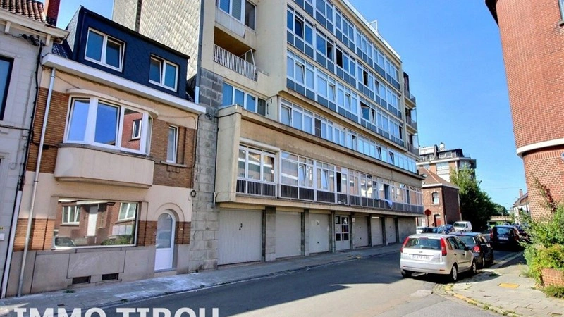 Apartamento acolhedor 2+1 em Charleroi, Bélgica