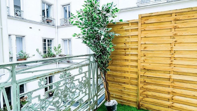 Serene apartment 1+1 in Paris, France