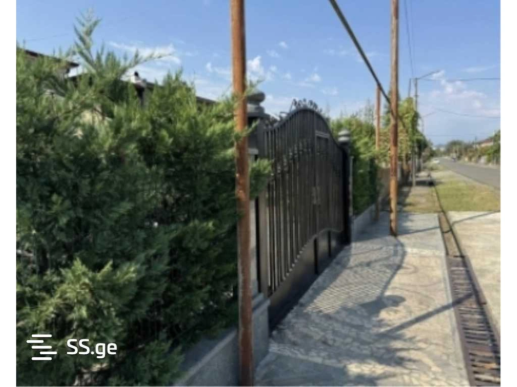 佐格迪迪(Zugdidi),格鲁吉亚,宽敞住宅,171 m2