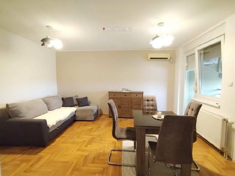 Apartment 1-bedroom with elevator in Zrenjanin, Serbia