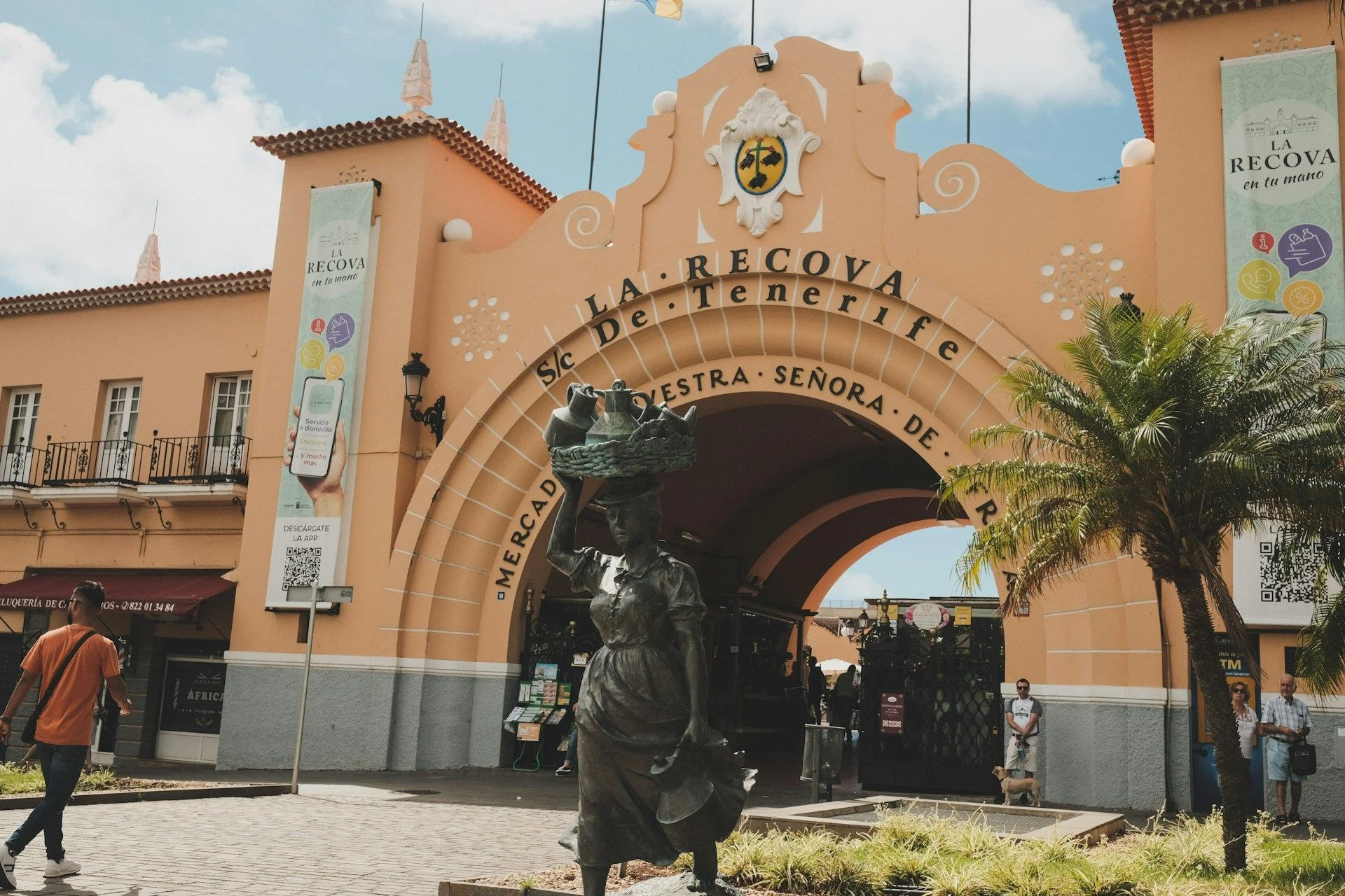 Compra de bienes raíces secundarios en Santa Cruz de Tenerife | VelesClub Int.