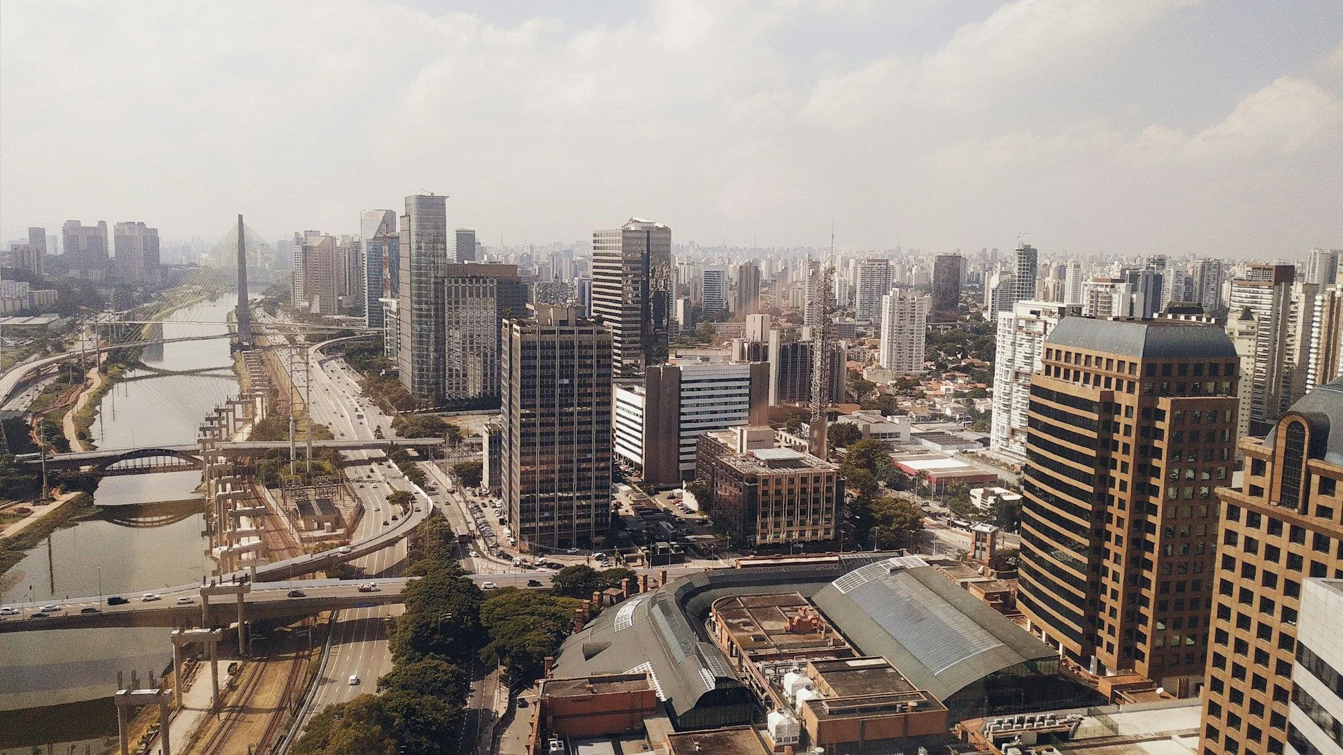 Sao Paulo Real Estate listing – Foreign Investor Gateway | VelesClub Int.