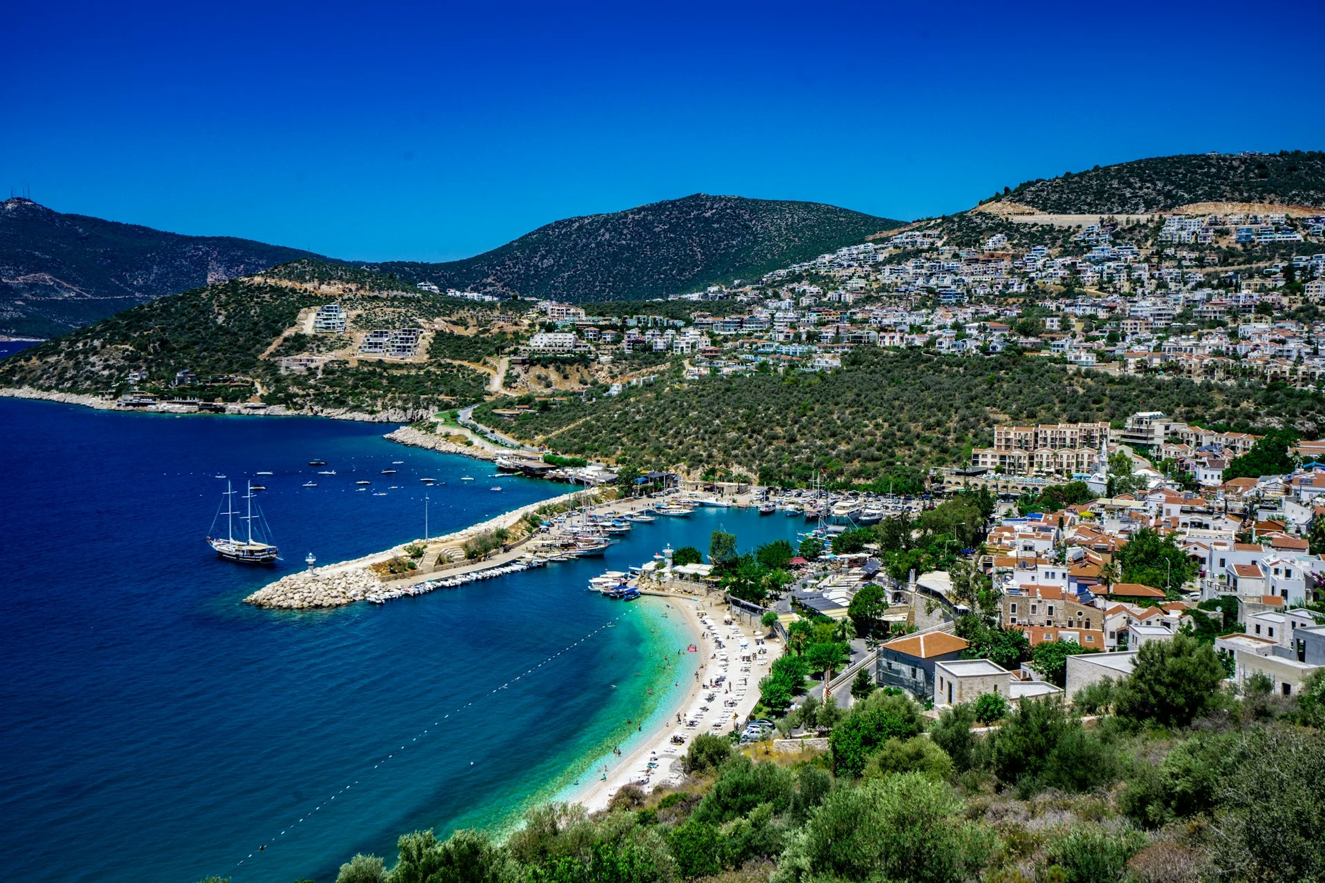 Citizenship by Investment in Antalya, Turkey | VelesClub Int.