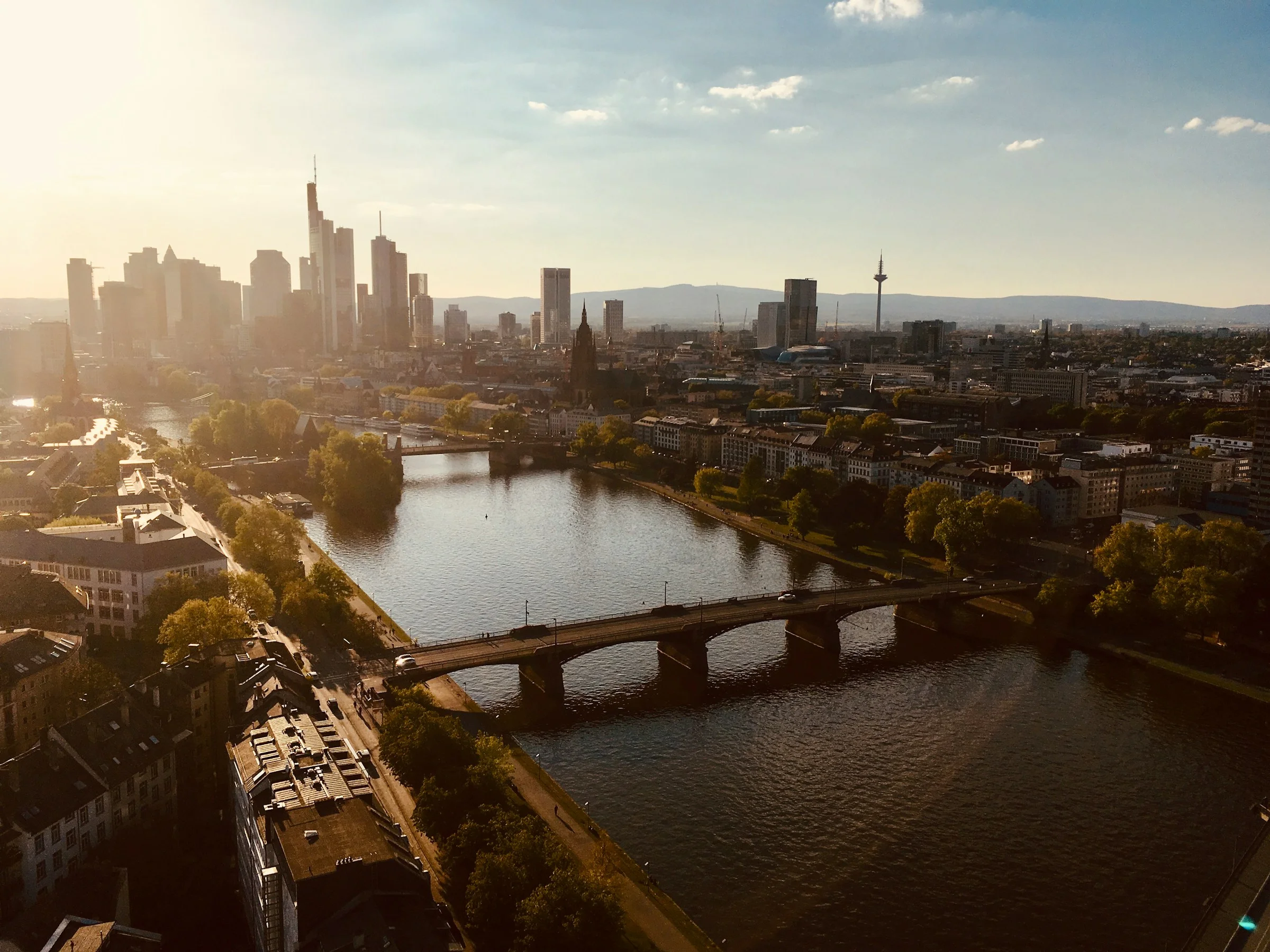 Buy Property for Investment in Frankfurt am Main – Real Estate for Expats | VelesClub Int.