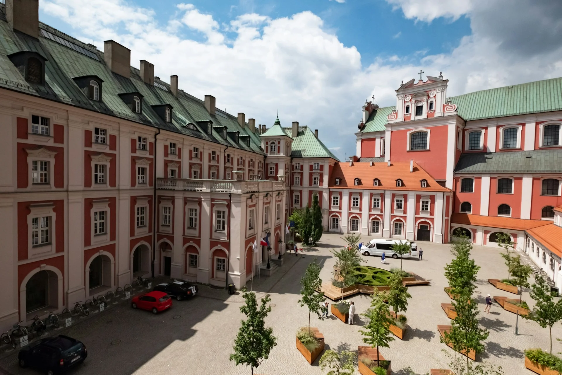 Immobilien zum Verkauf in Poznań – Wiederverkaufsoptionen | VelesClub Int.