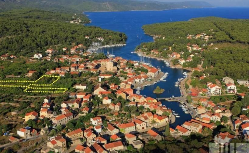 Zwei Baugrundstücke auf der Insel Hvar, Kroatien
