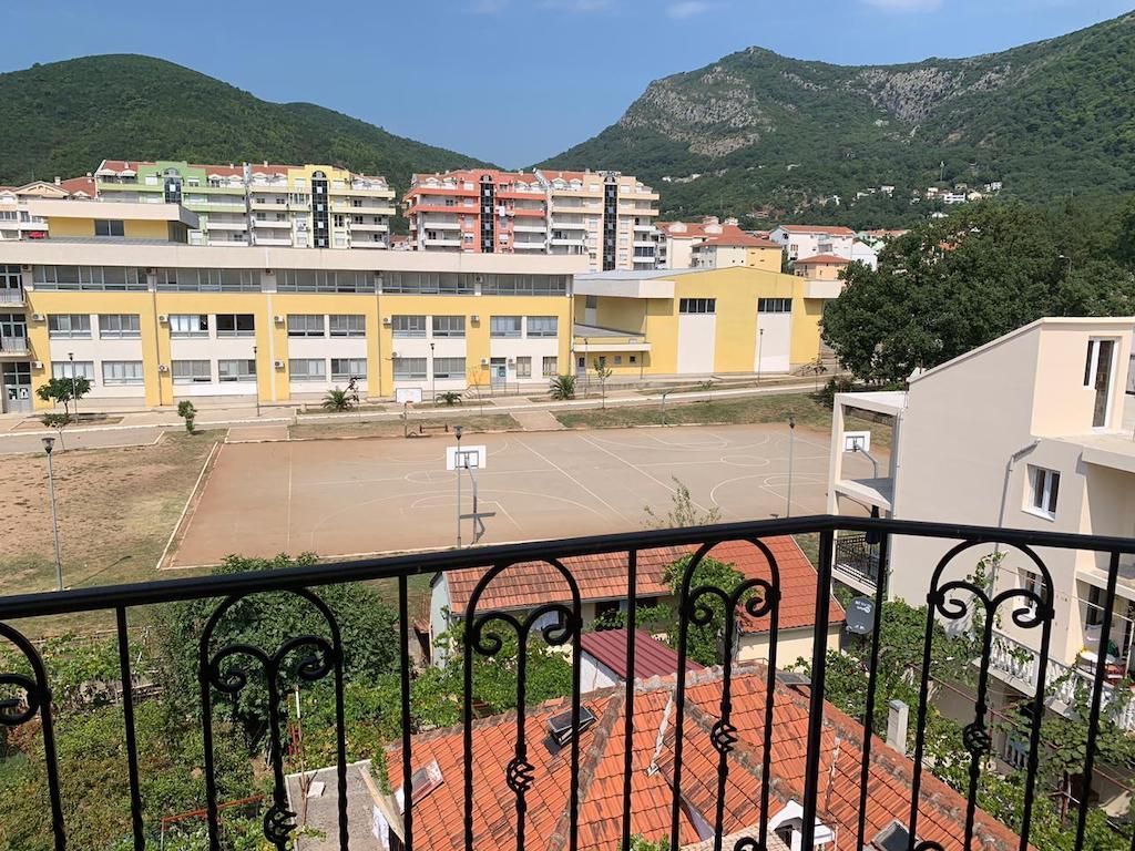 Cozy apartment 1+1 in Budva