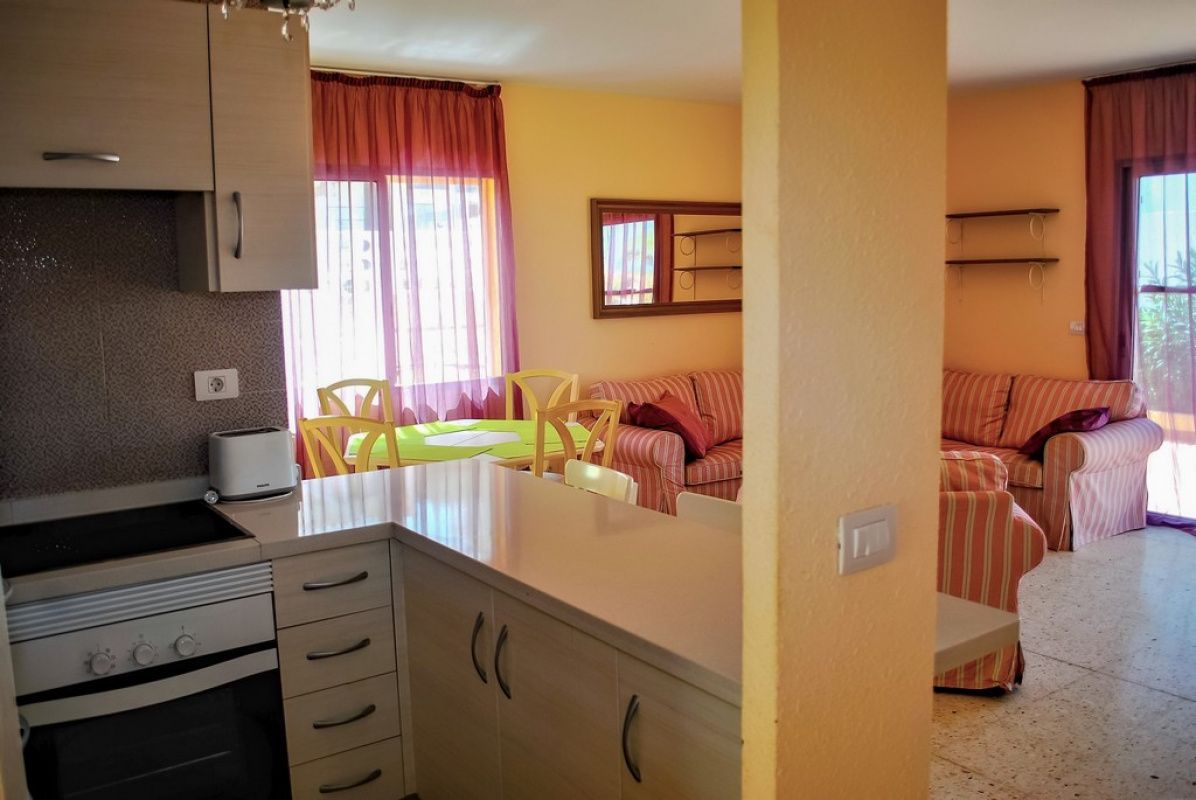 Bright villa 3+1 with terrace in Tenerife