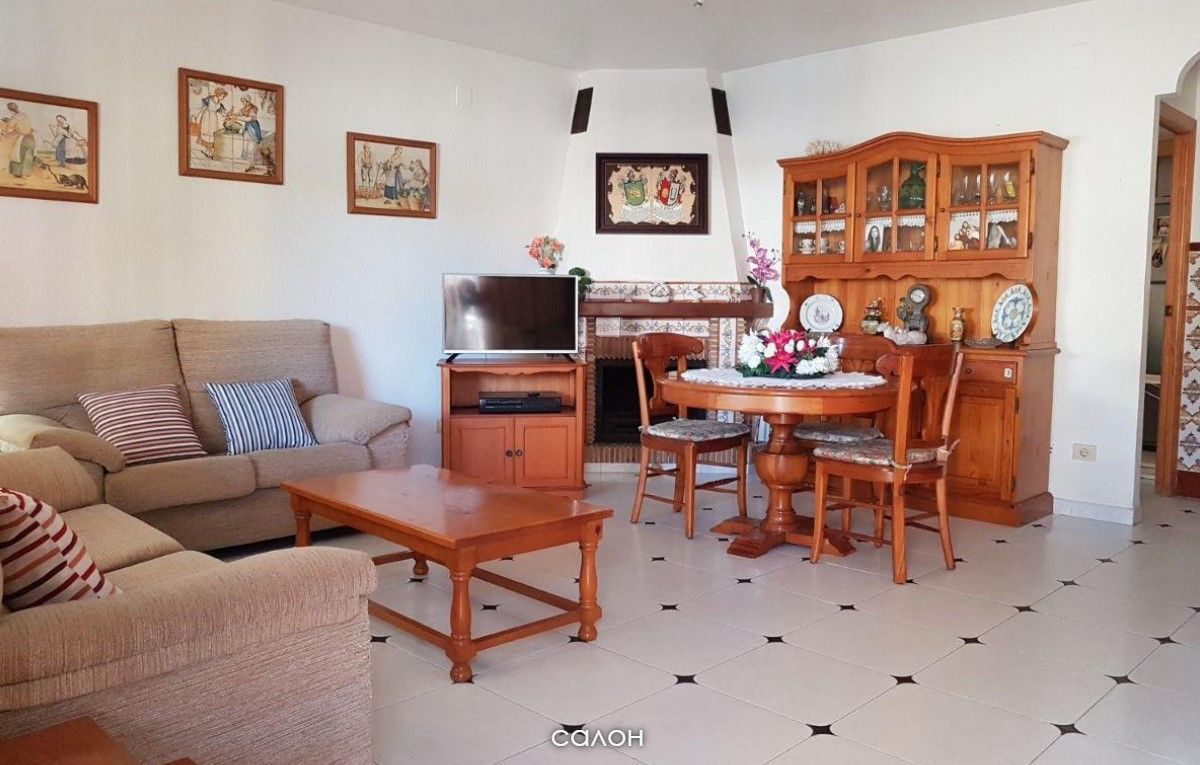 Luxuriöse 5+1 Villa für eine große Familie in Valencia