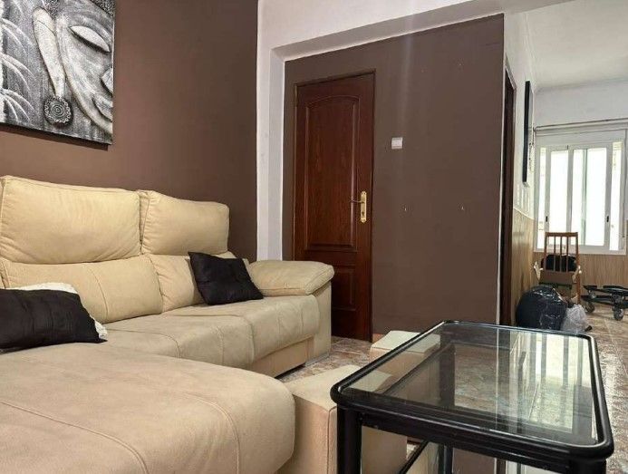 Geräumige Wohnung mit 3 Schlafzimmern in der Region Valencia, Spanien